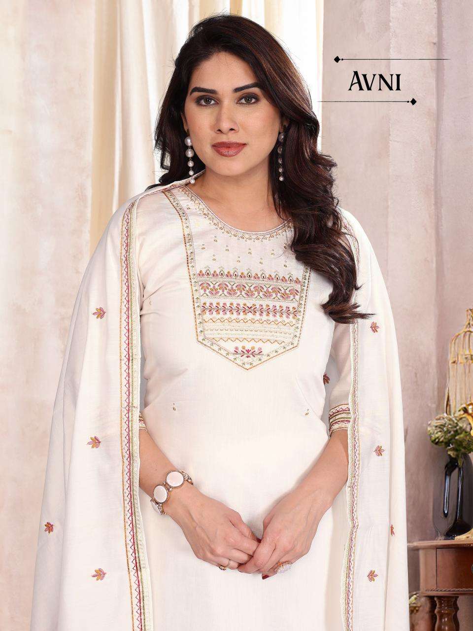 Shivay avni Wholesale Kurti supplier in ahmedabad