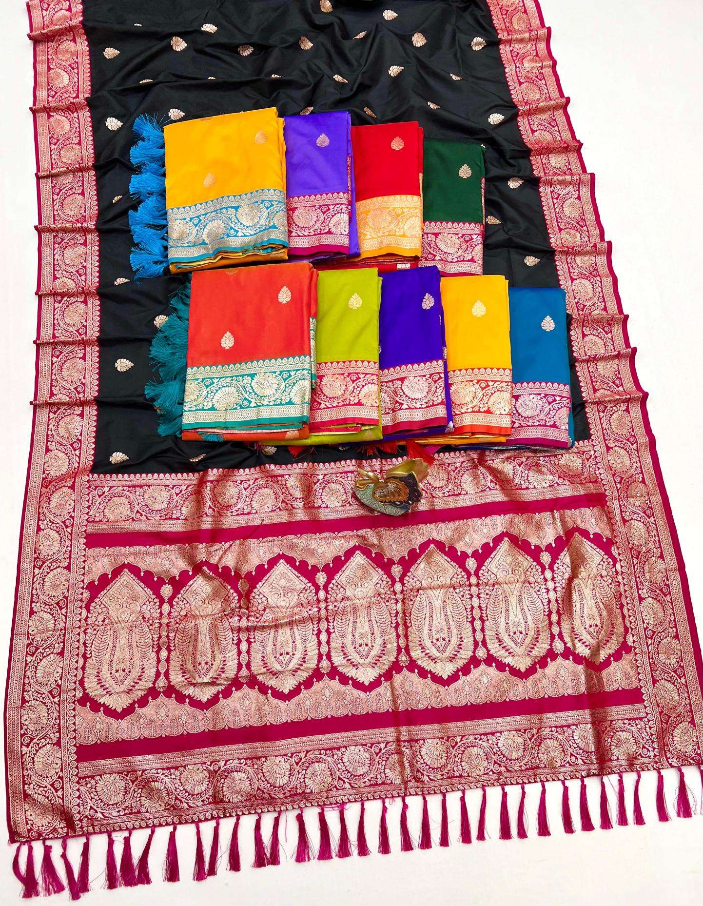 Anupama rangoli Wholesale saree dealers in Pune
