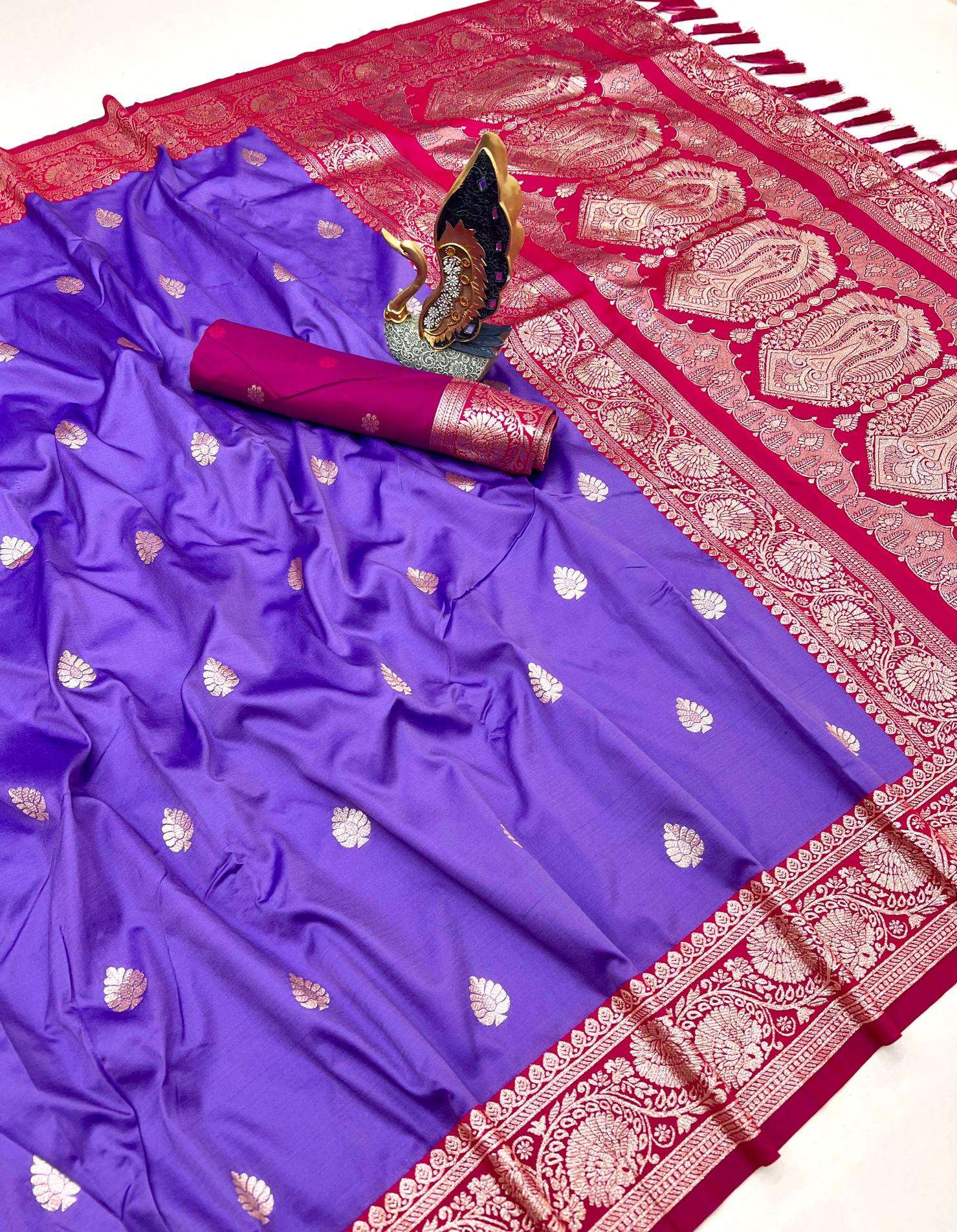 Anupama rangoli Wholesale saree dealers in Pune