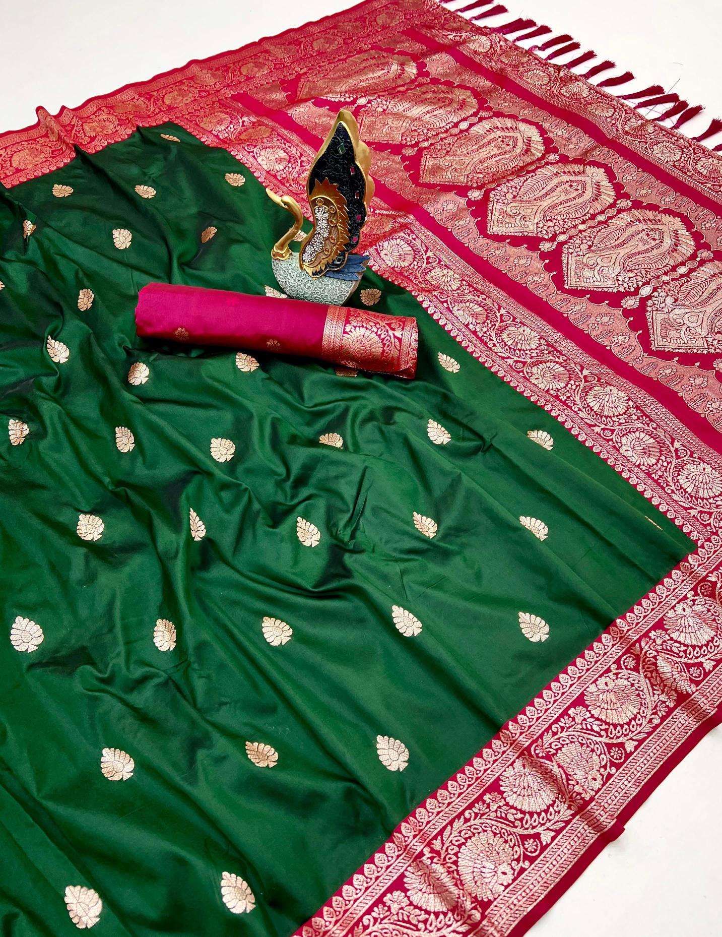 Anupama rangoli Wholesale saree dealers in Pune