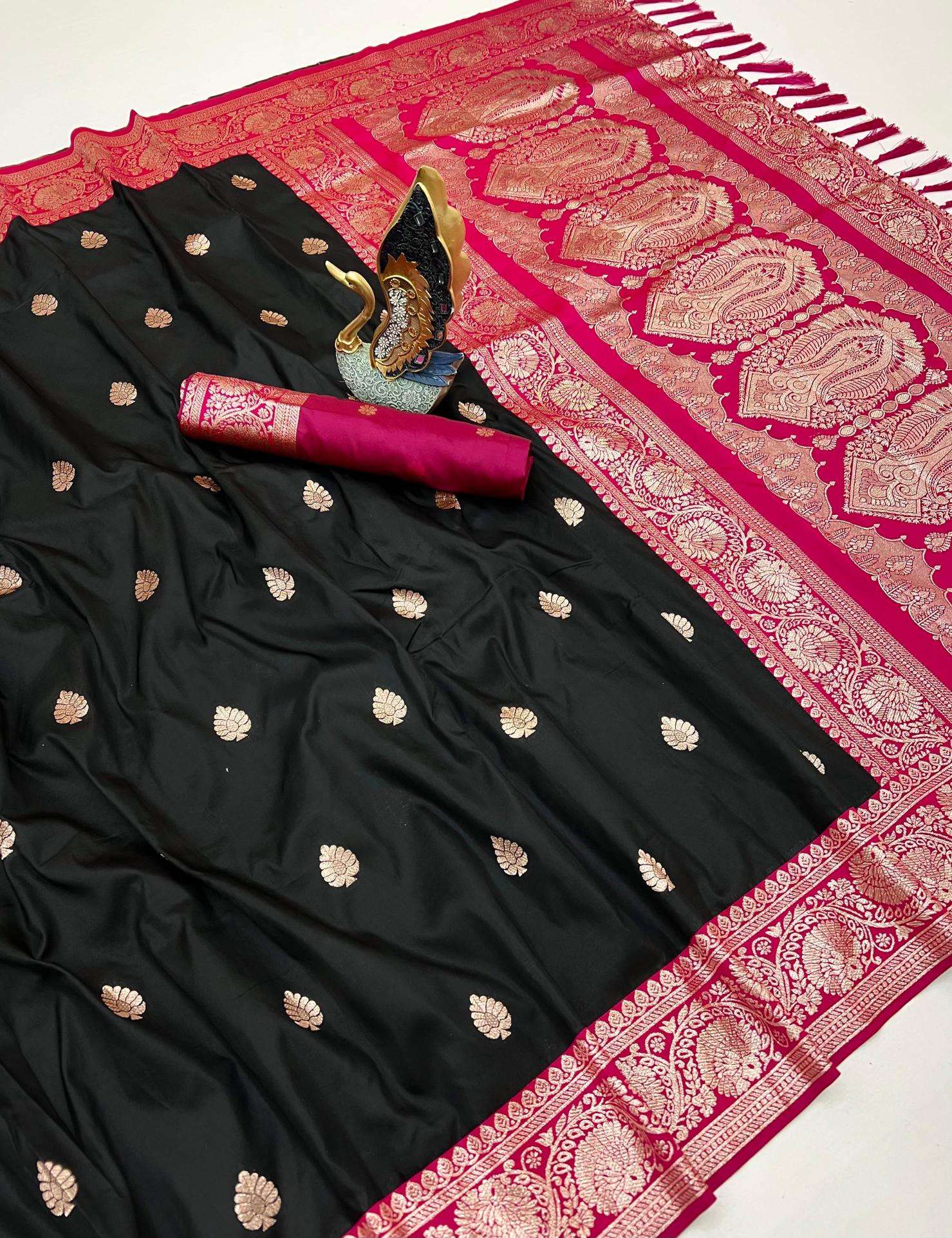 Anupama rangoli Wholesale saree dealers in Pune