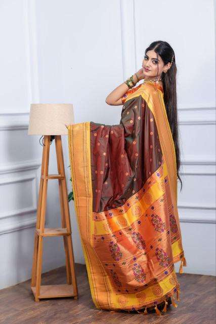 Malhar kalanjali paithani Wholesale saree market in Mumbai