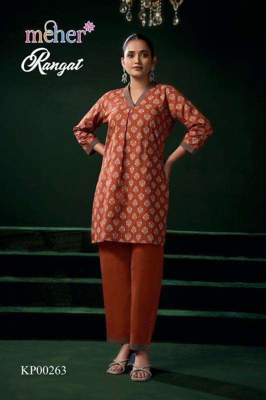 Meher rangat Kurti manufacturers in Surat textile market