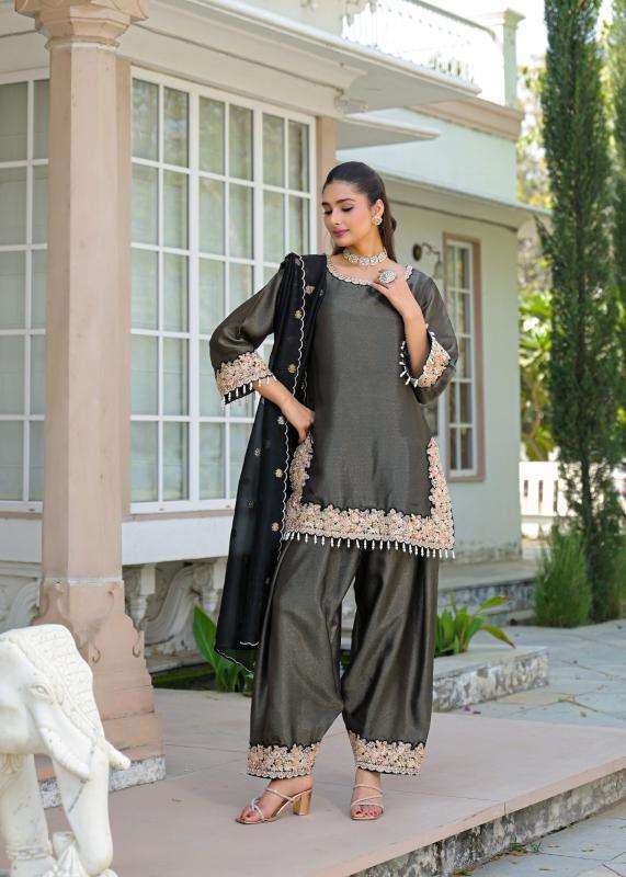 Afsana noor farsi Salwar Kameez wholesale suppliers in Kolkata