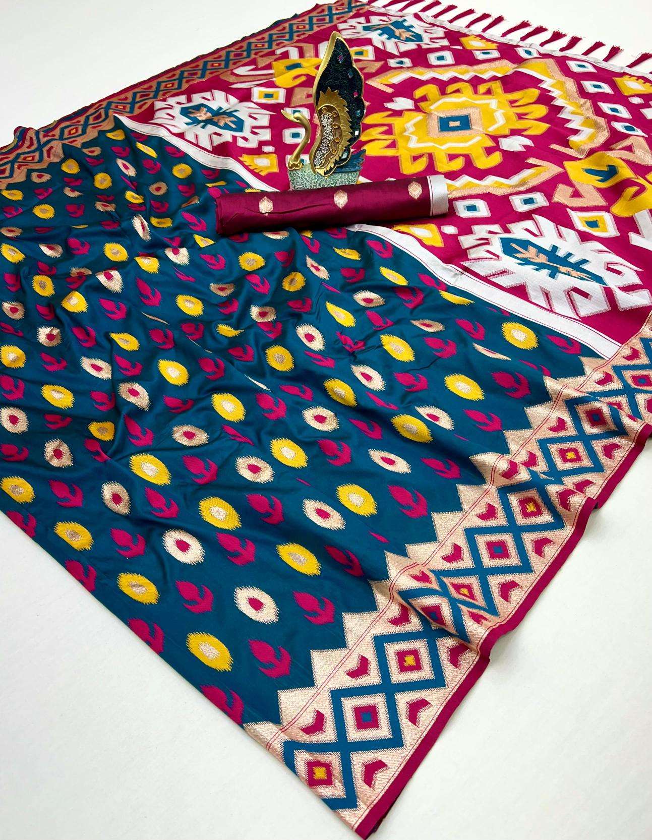 Anupama seema Bulk saree market in Delhi