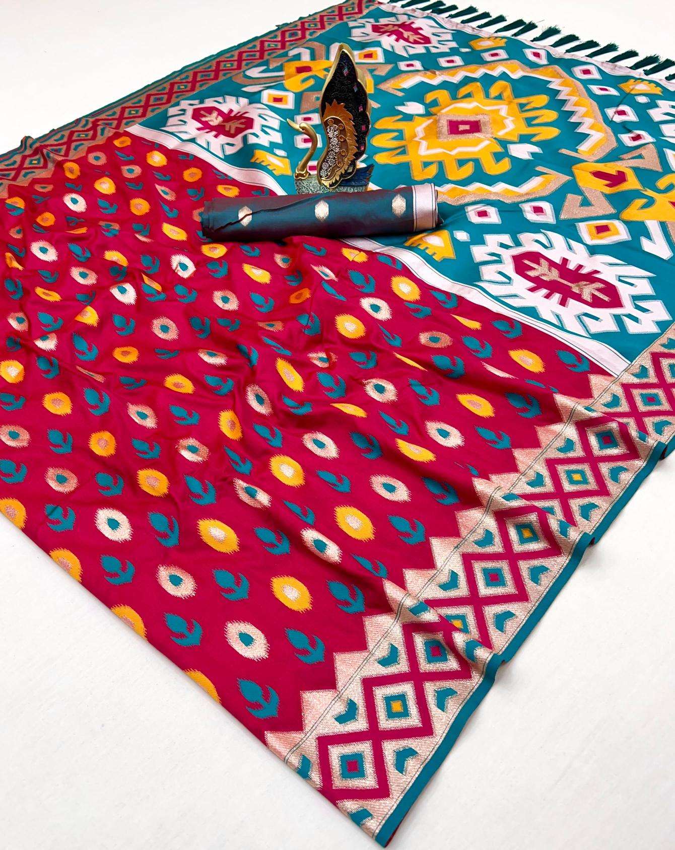 Anupama seema Bulk saree market in Delhi