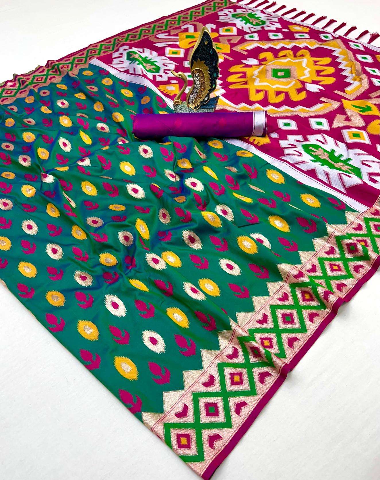 Anupama seema Bulk saree market in Delhi