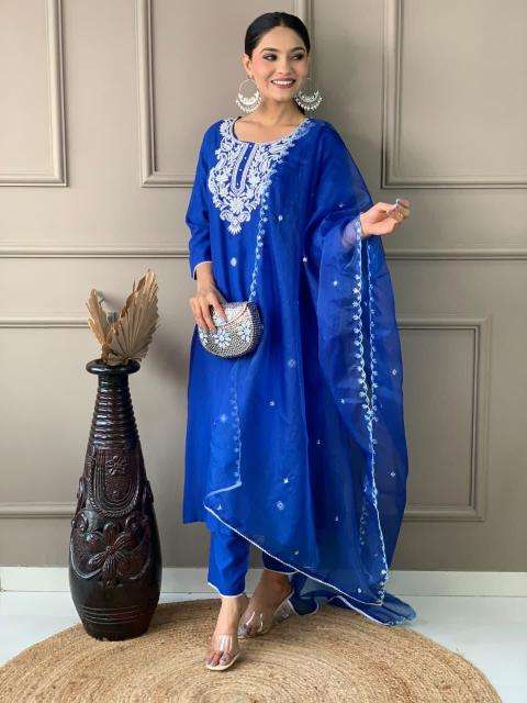 Jaipuri 3pcs luckhnowi Trendy kurtis in Kolkata