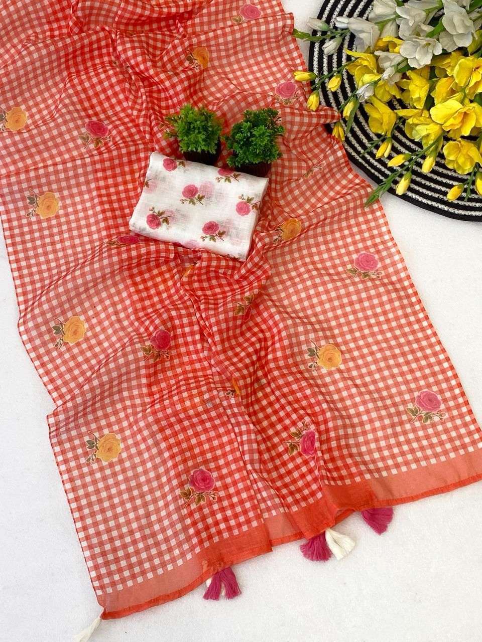 Sandhya indira linen Saree market prices in Vadodara