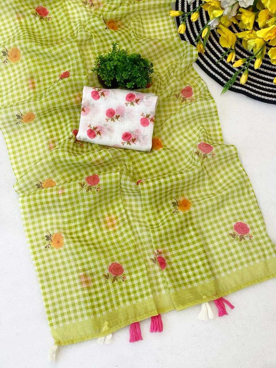 Sandhya indira linen Saree market prices in Vadodara