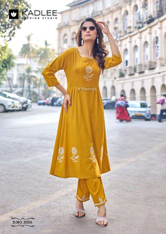 Kadlee fashion queen wholesale kurti set india
