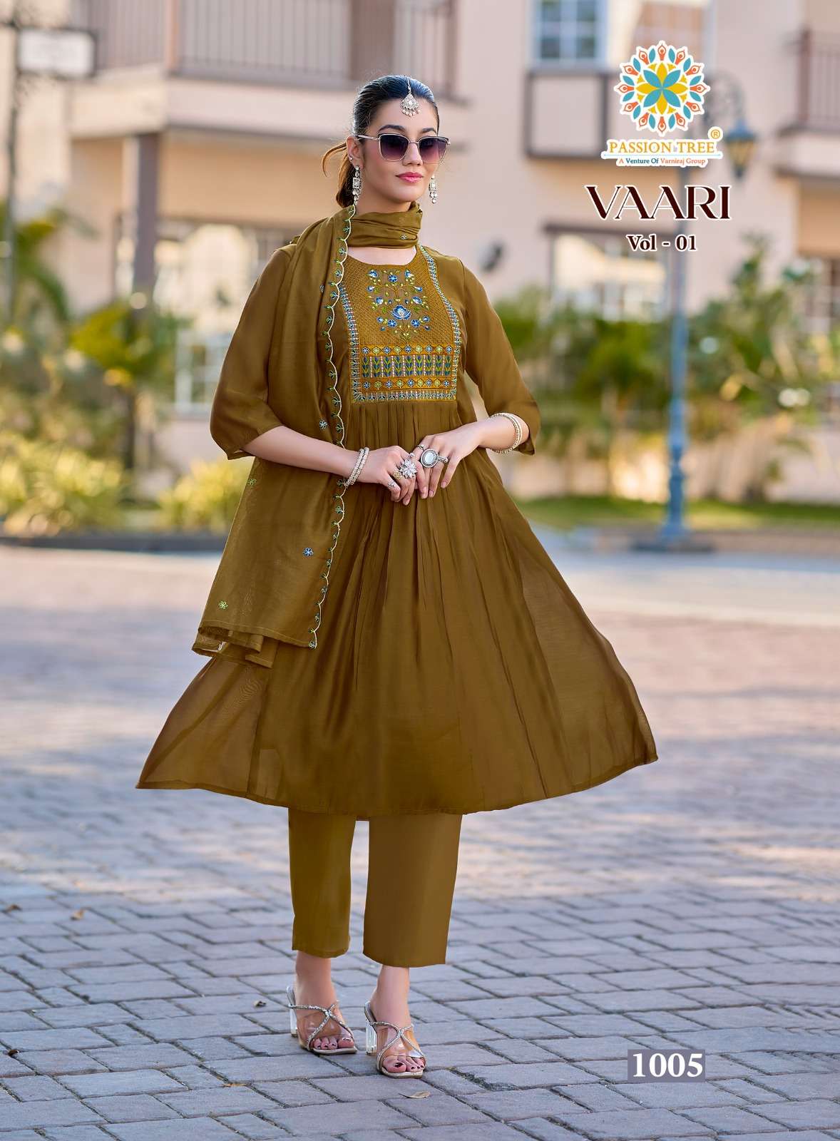 Passion Tree Vaari Vol 1 Surat kurti market