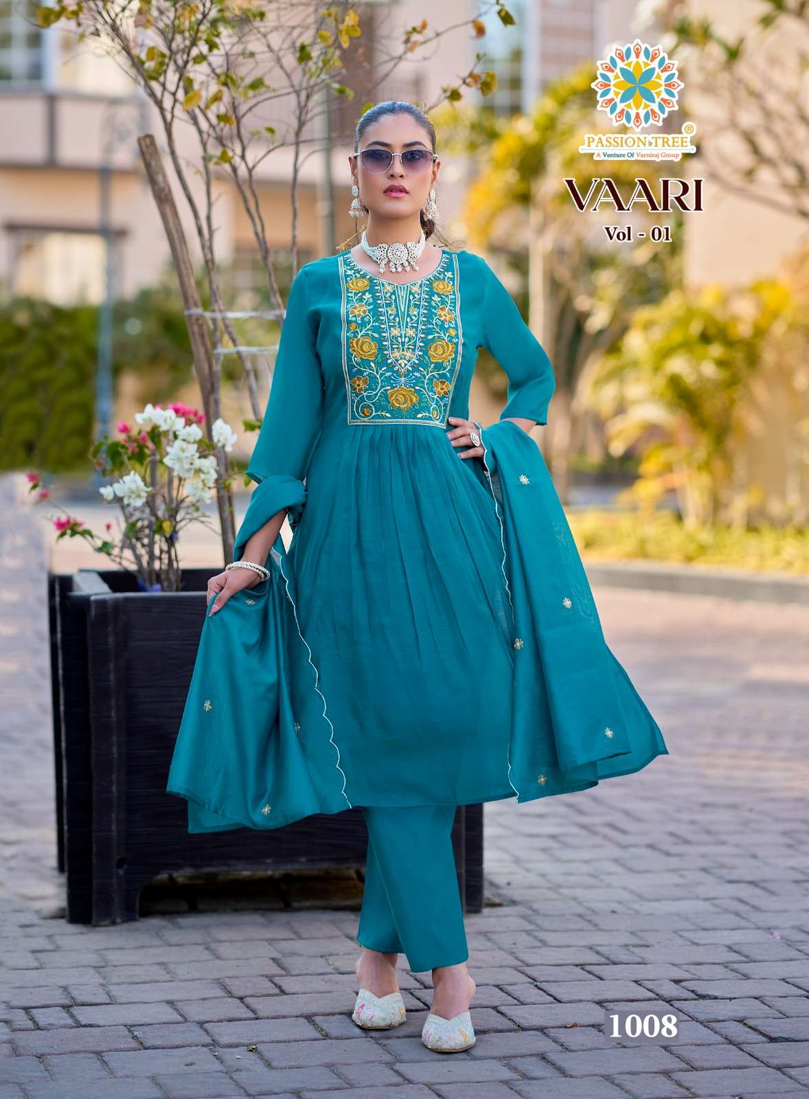 Passion Tree Vaari Vol 1 Surat kurti market
