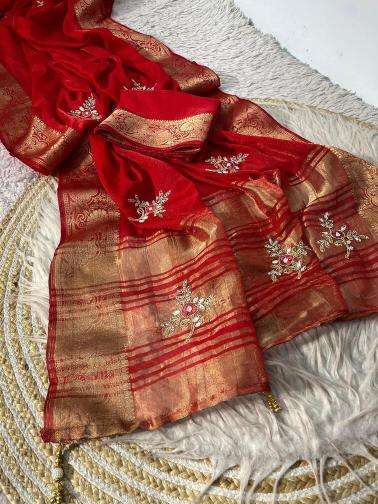 Vinayak beautiful soft Surat saree market