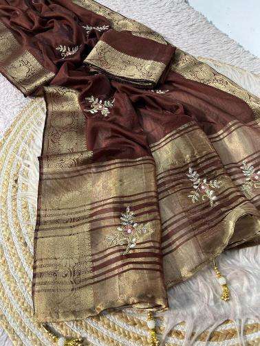 Vinayak beautiful soft Surat saree market