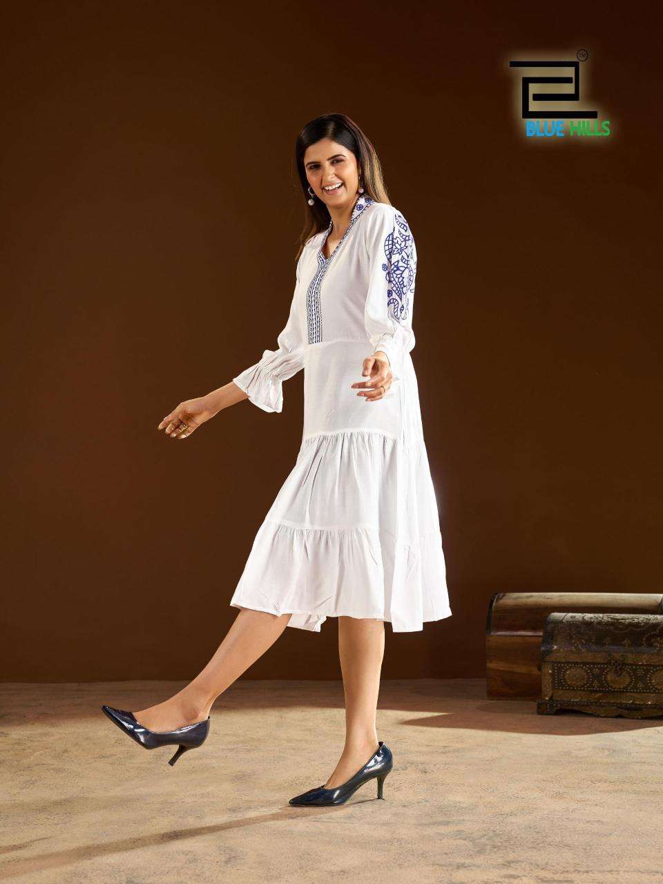 Blue hills anna wholesale kurti set india