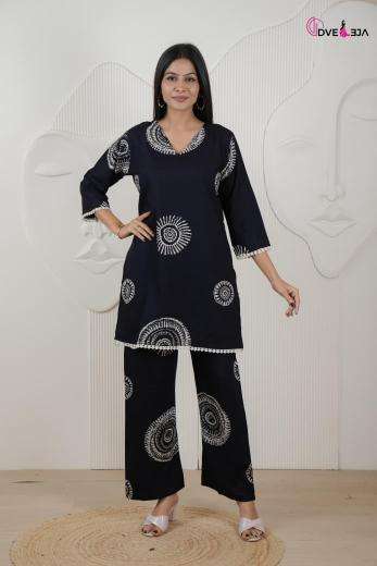Dveeja amoha cord set ladies kurti wholesale market in mumbai with price