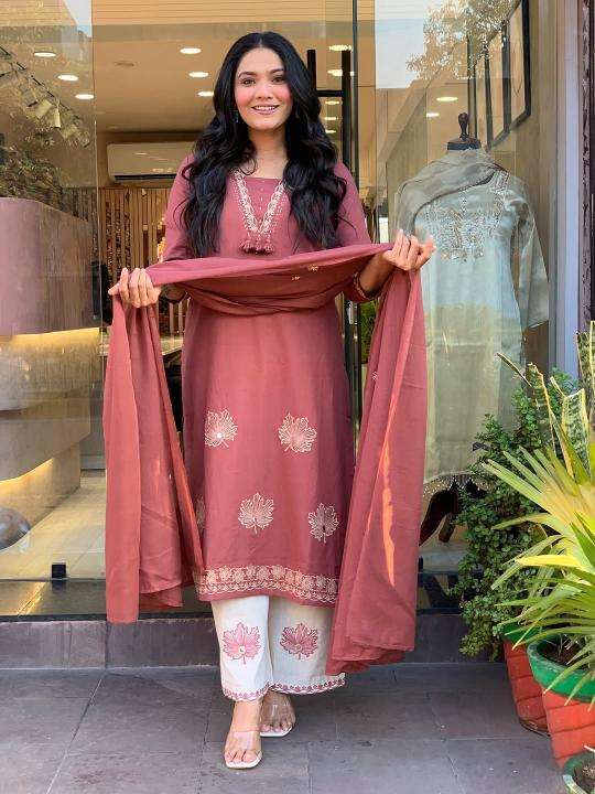Jaipuri cotton wholesale kurti market in surat with price