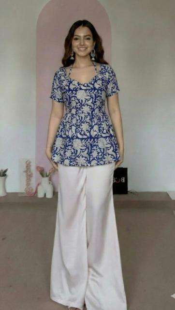 Janni laila premium avaasa kurtis wholesale dealers in india