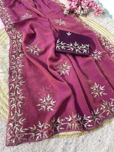 Vinayak silk biggest wholesale saree market in hyderabad