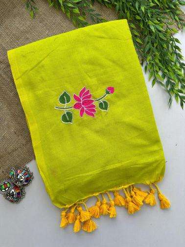 Blousewala wholesale saree market in ahemdabad