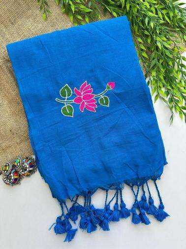 Blousewala wholesale saree market in ahemdabad