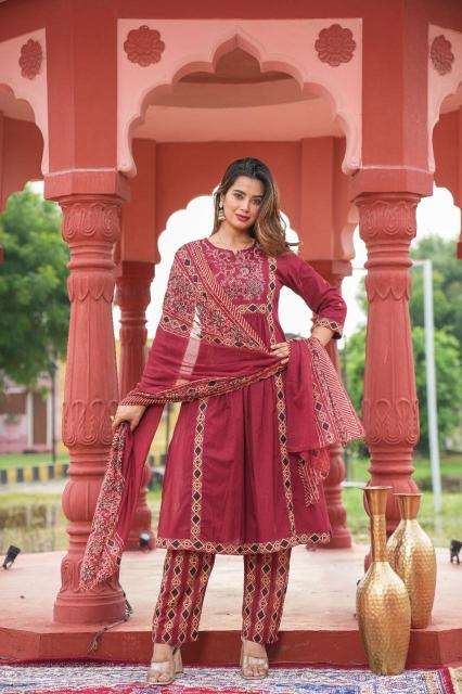 Jaipuri 3pcs kurti wholesale in ahmedabad