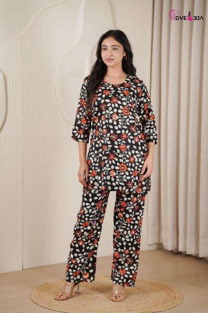 Dveeja chhava Discount kurtis in Surat