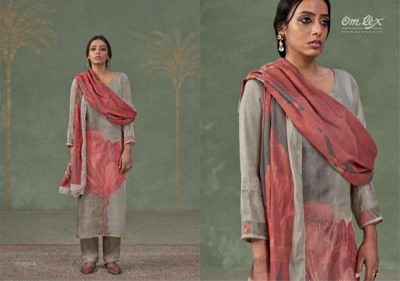 Omtex mehnaaz Wholesale clothing market in Vadodara