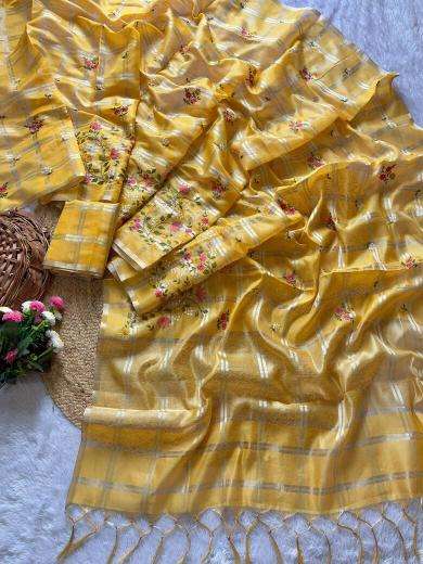 Vastrangan Saree market in Amreli