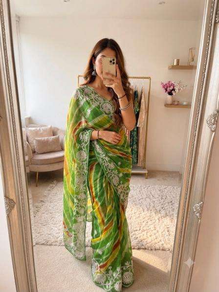 Vinayak Saree manufacturers in Navsari