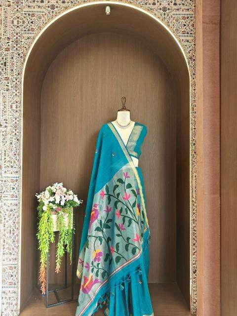 Akshara  Ahmedabad  saree wholesale market