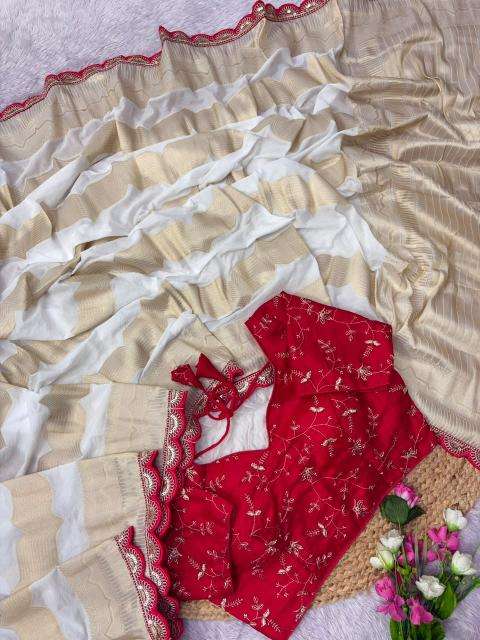 Akshara Traditional sarees in Dahod market