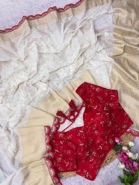 Akshara Traditional sarees in Dahod market