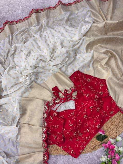 Akshara Traditional sarees in Dahod market
