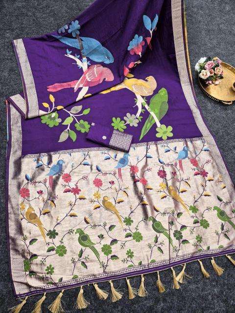 Akshara Wholesale saree market in Gujarat