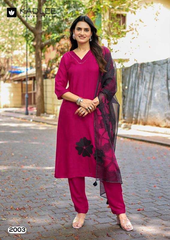 Kadlee trisha Bulk kurti buying in Bhavnagar