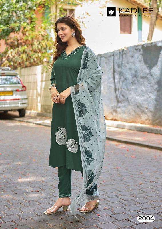 Kadlee trisha Bulk kurti buying in Bhavnagar