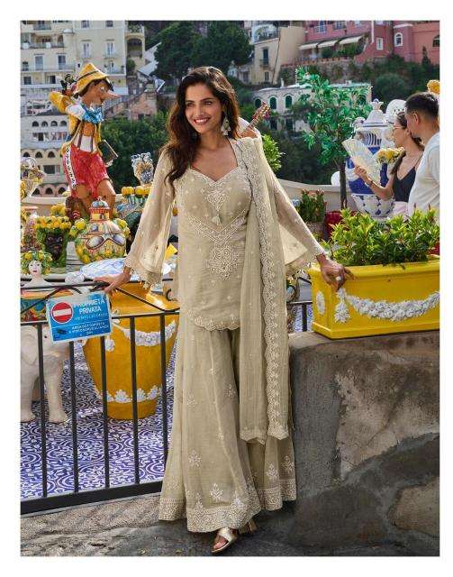Sayuri zariya  Wholesale salwar suits