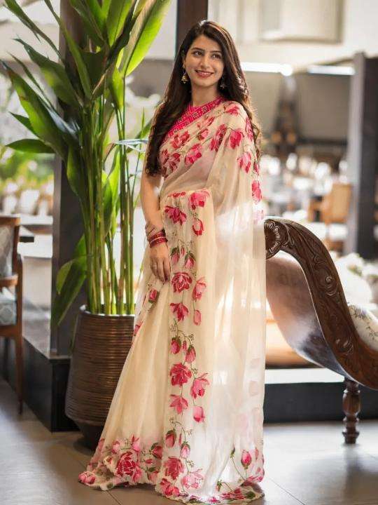 Svara Saree wholesalers in Chhota Udaipur