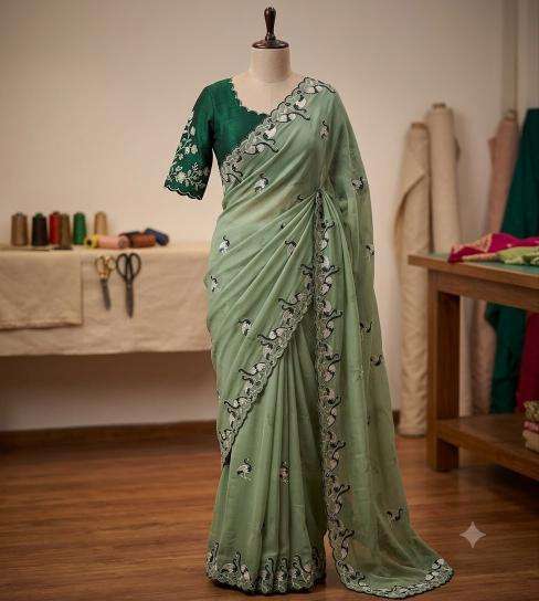 Svara VT~015 Wholesale saree dealers in Bhruch