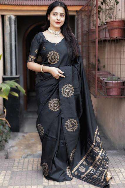 Vastrangan Traditional sarees in Gujarat