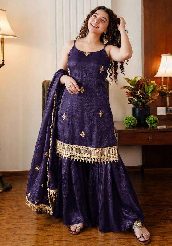 90s fashion Ethnic wear market in Tapi