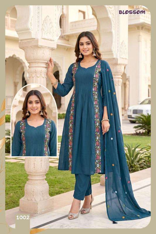 Desi kudi blossom Kurti wholesale market in Gujarat