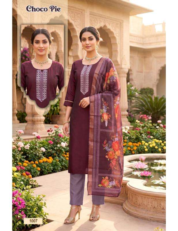 Desi kudi choco pie Traditional kurti designs