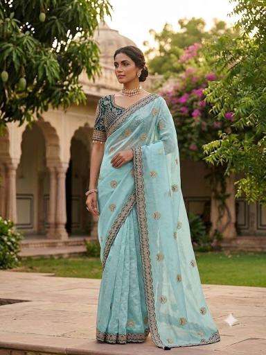 Surakhi maansi  Wholesale sarees in Navsari