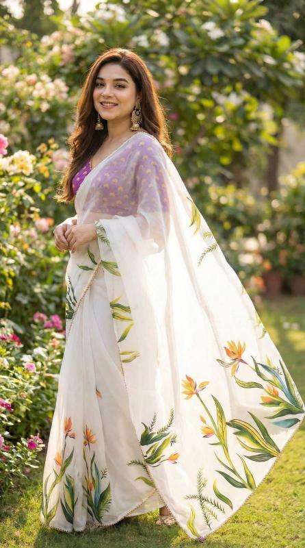 Svara  Bulk saree suppliers in Navsari
