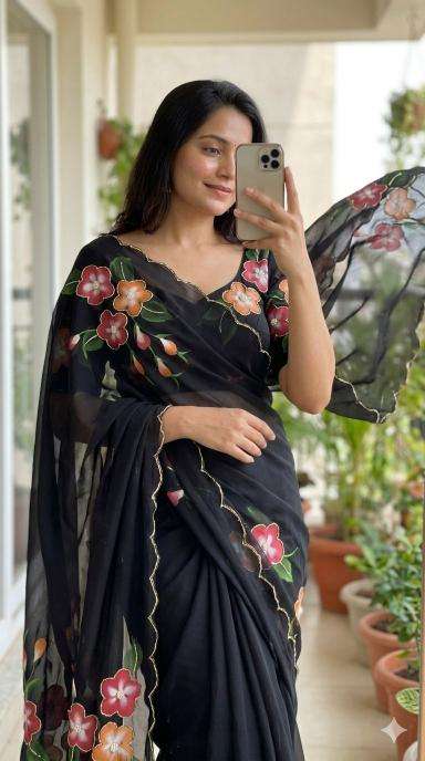 Svara Wholesale saree suppliers in Navsari