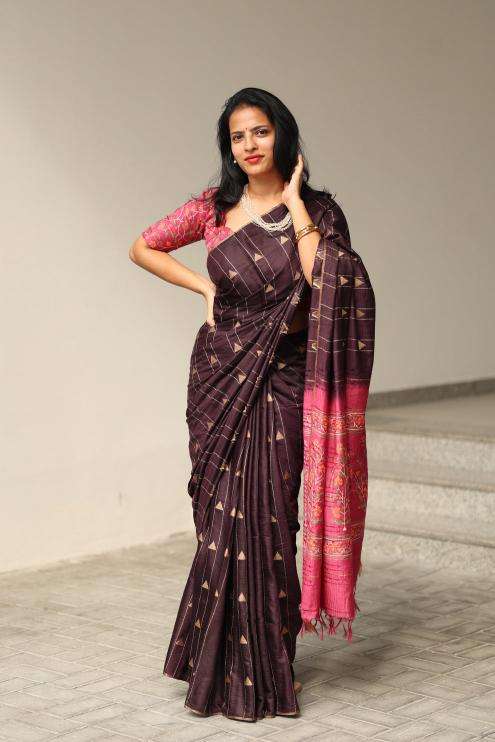 Vastrangan Bulk saree purchase in Porbandar
