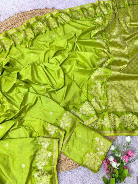 Akshara top rated wholesale saree market in surat